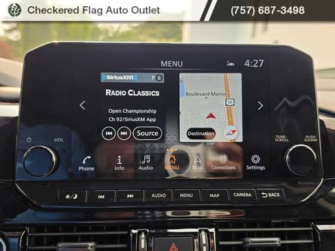 Used 2024 Nissan Pathfinder SL FWD image 31