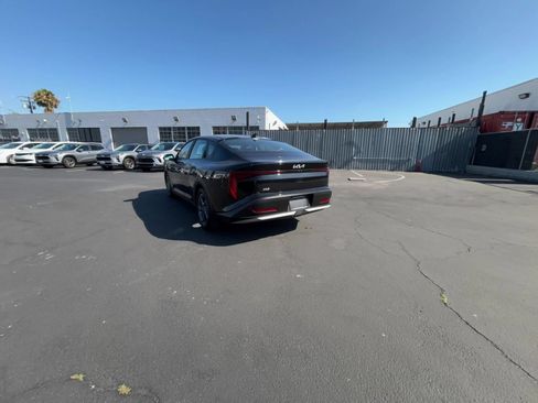 Used 2025 Kia K4 FWD image 16