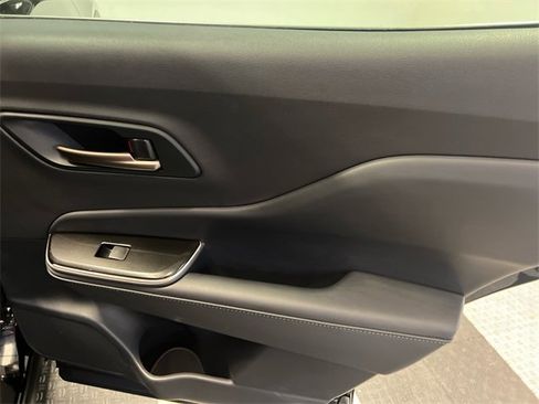 Used 2024 Toyota Crown XLE image 14