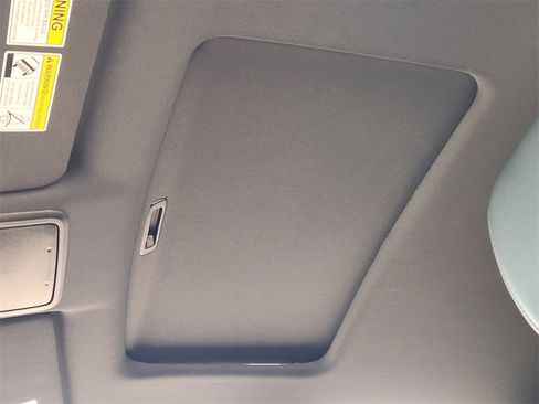 Used 2025 Honda Ridgeline Black Edition image 18