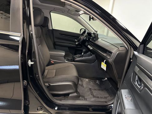 Certified 2025 Honda CR-V EX image 39