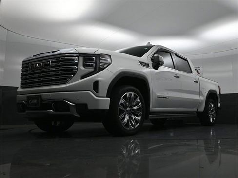 Used 2023 GMC Sierra 1500 Denali w/ Denali Reserve Package image 26