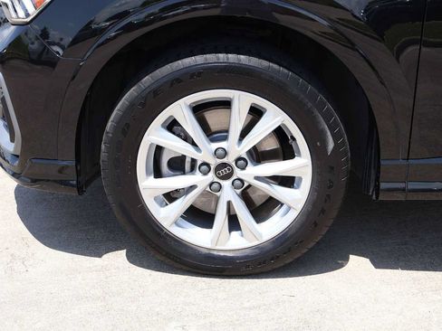 Used 2023 Audi Q3 2.0T Premium AWD/4WD image 8