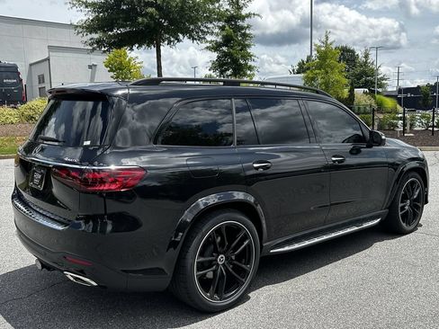Certified 2025 Mercedes-Benz GLS 580 4MATIC image 7