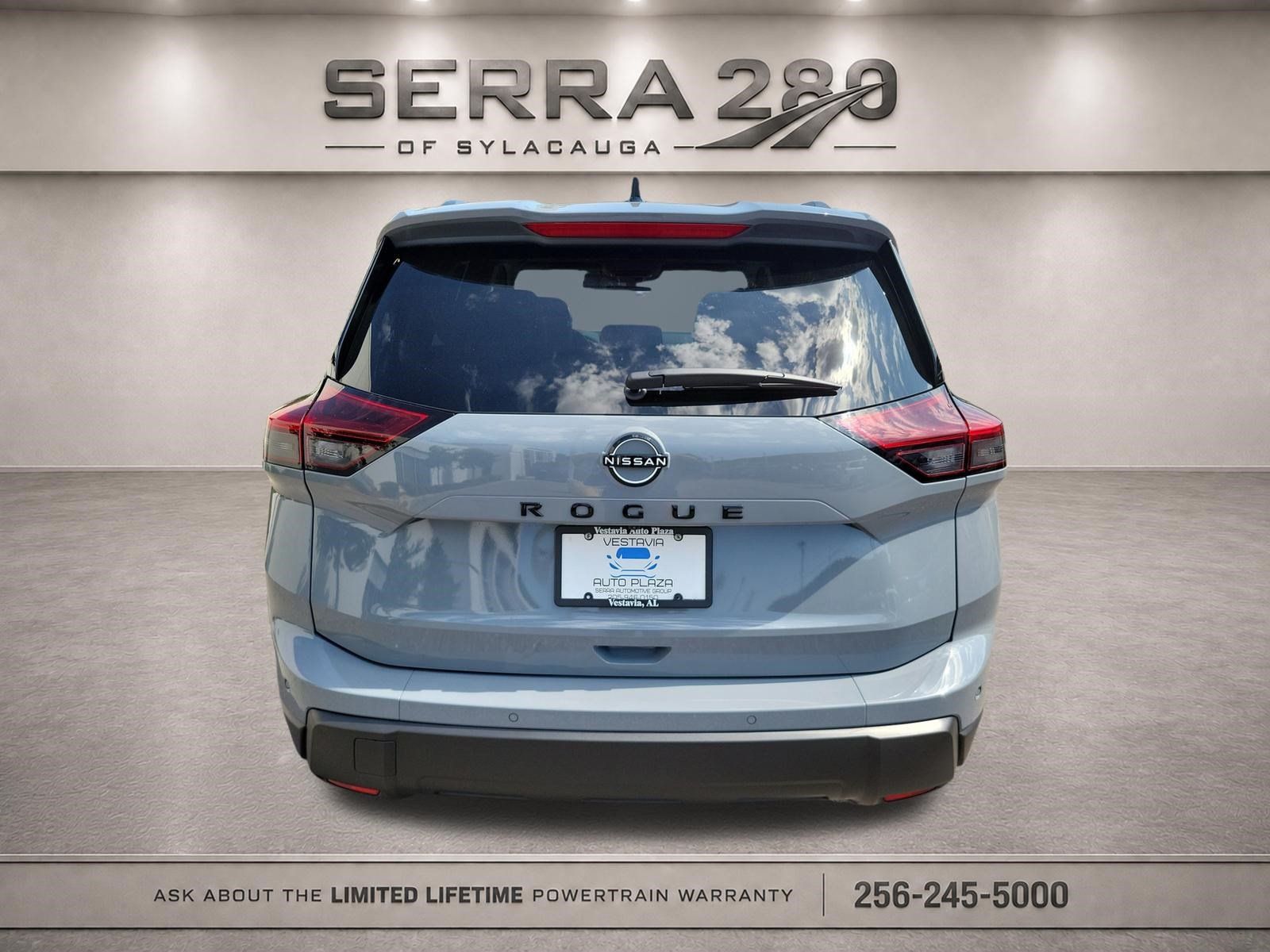 Used 2026 Nissan Rogue Dark Armor FWD image 6