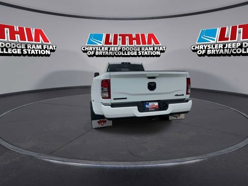 Used 2024 RAM 3500 Big Horn w/ Night Edition AWD/4WD image 8