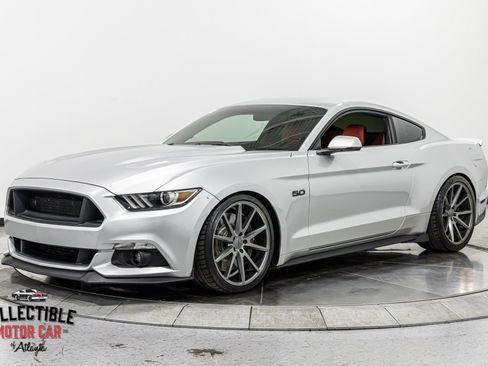 Used 2015 Ford Mustang GT Premium w/ GT Performance Package RWD image 9