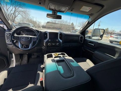 Used 2023 GMC Sierra 3500 SLE w/ SLE Convenience Package image 17