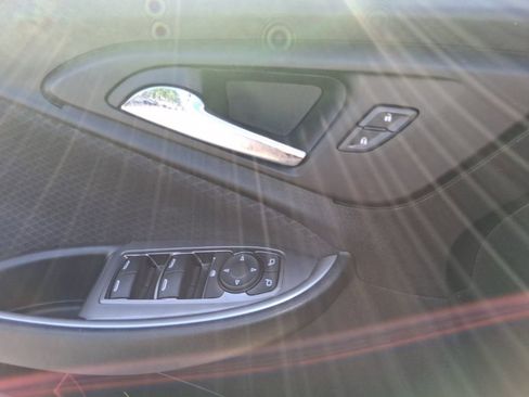 Used 2023 Chevrolet Malibu LT FWD image 23