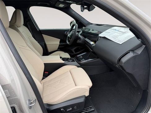 New 2026 BMW X3 xDrive30 w/ Premium Package image 15