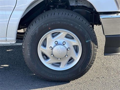 New 2025 Ford E-350 and Econoline 350 Super Duty w/ Power Equipment Group image 7