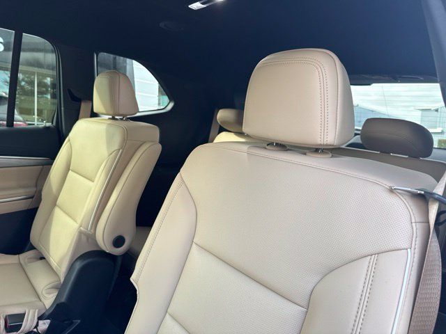 New 2027 Buick Enclave Preferred w/ Power Package AWD/4WD image 14