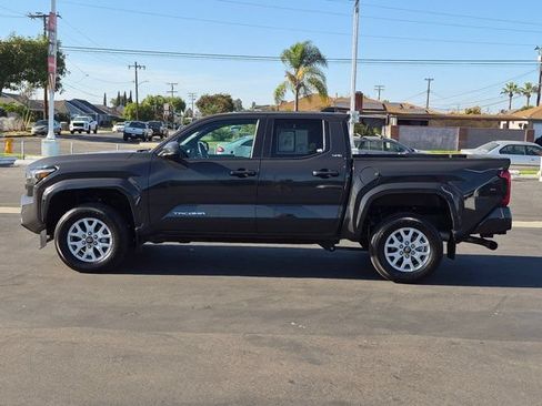 Used 2024 Toyota Tacoma SR5 RWD image 11