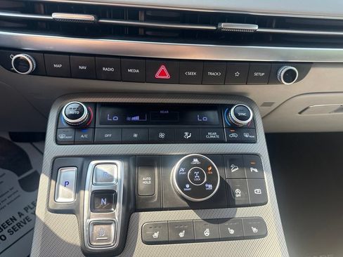 Used 2024 Hyundai Palisade SEL AWD/4WD image 22