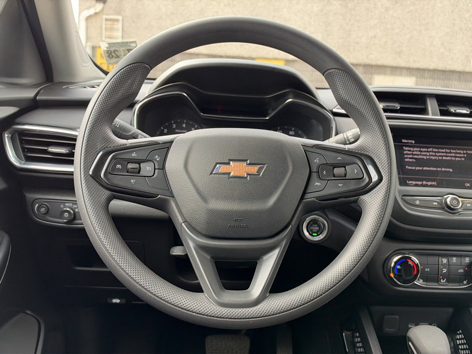 Used 2023 Chevrolet TrailBlazer LT AWD/4WD image 2