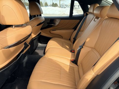 Used 2021 Lexus LS 500 AWD w/ Luxury Package image 5