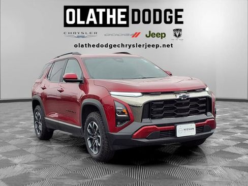 Used 2025 Chevrolet Equinox ACTIV w/ Safety and Technology Package image 30