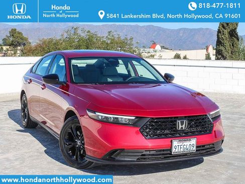 Certified 2025 Honda Accord SE image 1