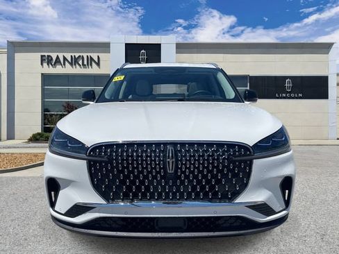 New 2026 Lincoln Aviator Reserve AWD/4WD image 2