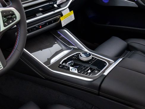 New 2026 BMW X6 M60i image 13