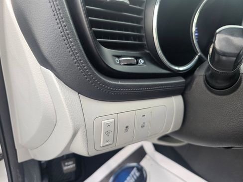 Used 2013 Kia Optima EX w/ Premium Pkg image 17