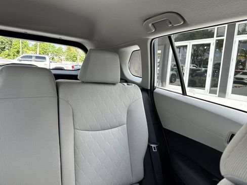 Used 2023 Toyota Corolla Cross L FWD image 19