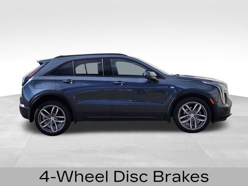 Used 2020 Cadillac XT4 Sport w/ Cold Weather Package image 11