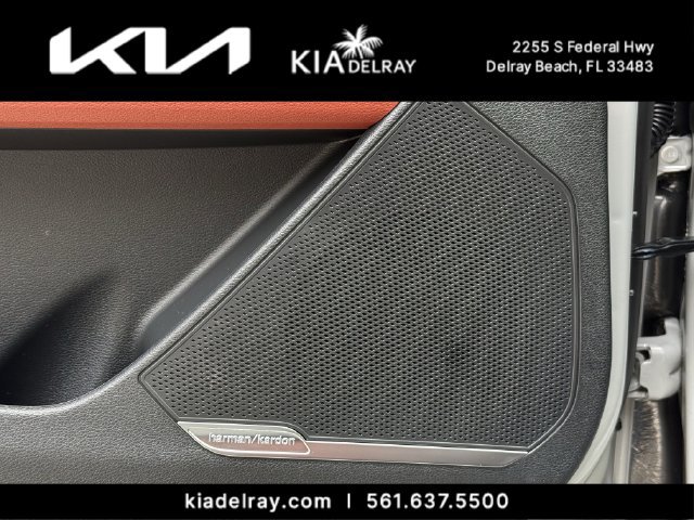 New 2026 Kia Sportage SX FWD image 16