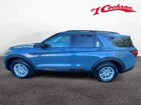 New 2026 Ford Explorer Active image 4