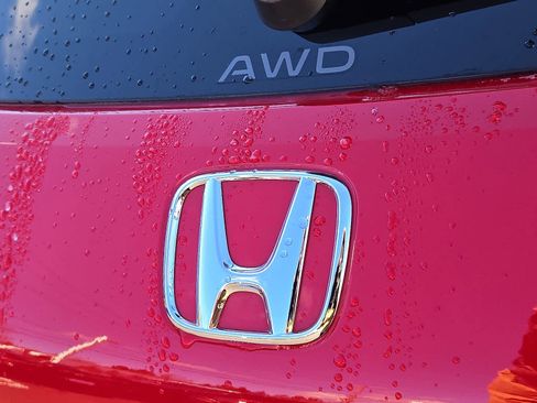 Certified 2025 Honda HR-V Sport image 29