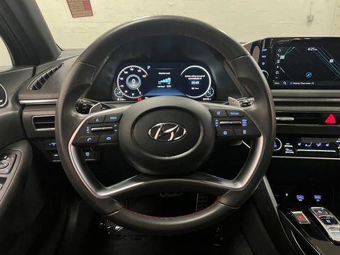 Used 2023 Hyundai Sonata SEL Plus FWD image 17