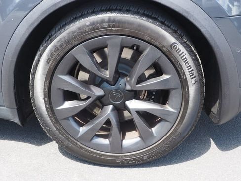 Used 2023 Tesla Model X AWD/4WD image 9