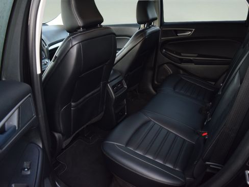 Used 2024 Ford Edge SEL AWD/4WD image 8