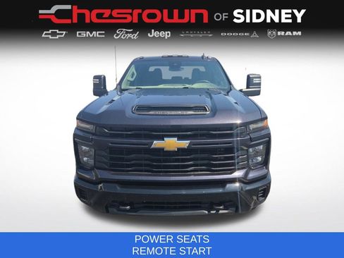 Used 2024 Chevrolet Silverado 2500 Custom w/ Custom Value Package AWD/4WD image 2