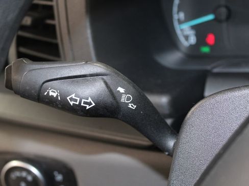 Used 2023 Ford Transit 350 XLT image 38