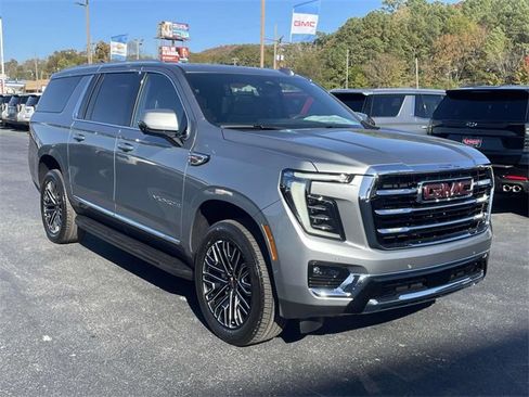New 2026 GMC Yukon XL Elevation w/ Elevation Premium Package image 4