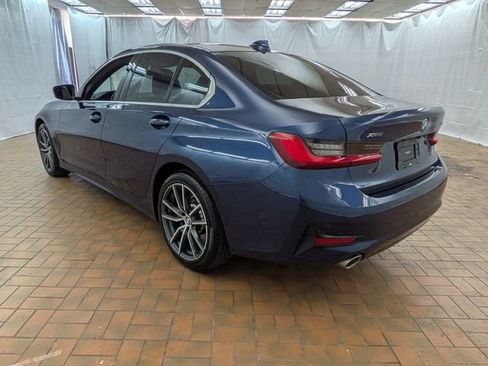 Used 2019 BMW 330i xDrive Sedan w/ Convenience Package AWD/4WD image 5