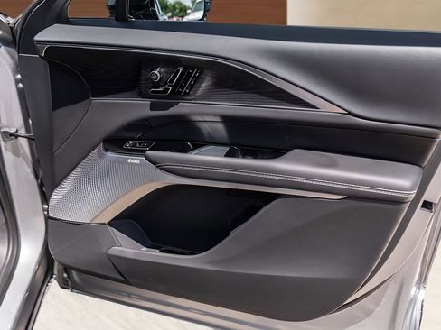 Certified 2025 Cadillac Lyriq Luxury w/ LPO, Floor Liner Package AWD/4WD image 29