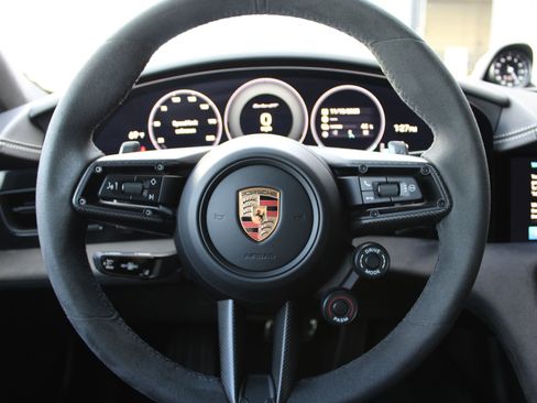 Certified 2025 Porsche Taycan Turbo GT image 16