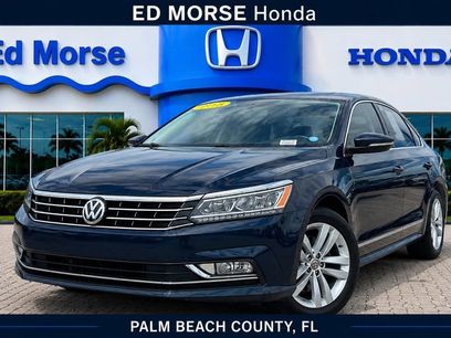 Used 2018 Volkswagen Passat 2.0T SE w/ SE Lighting Package