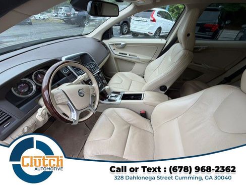 Used 2012 Volvo XC60 3.2 Premier Plus FWD image 11
