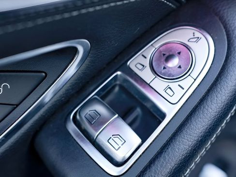 Used 2019 Mercedes-Benz C 300 4MATIC Coupe image 14