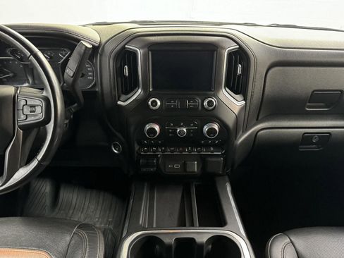 Used 2019 GMC Sierra 1500 AT4 w/ AT4 Premium Package AWD/4WD image 18