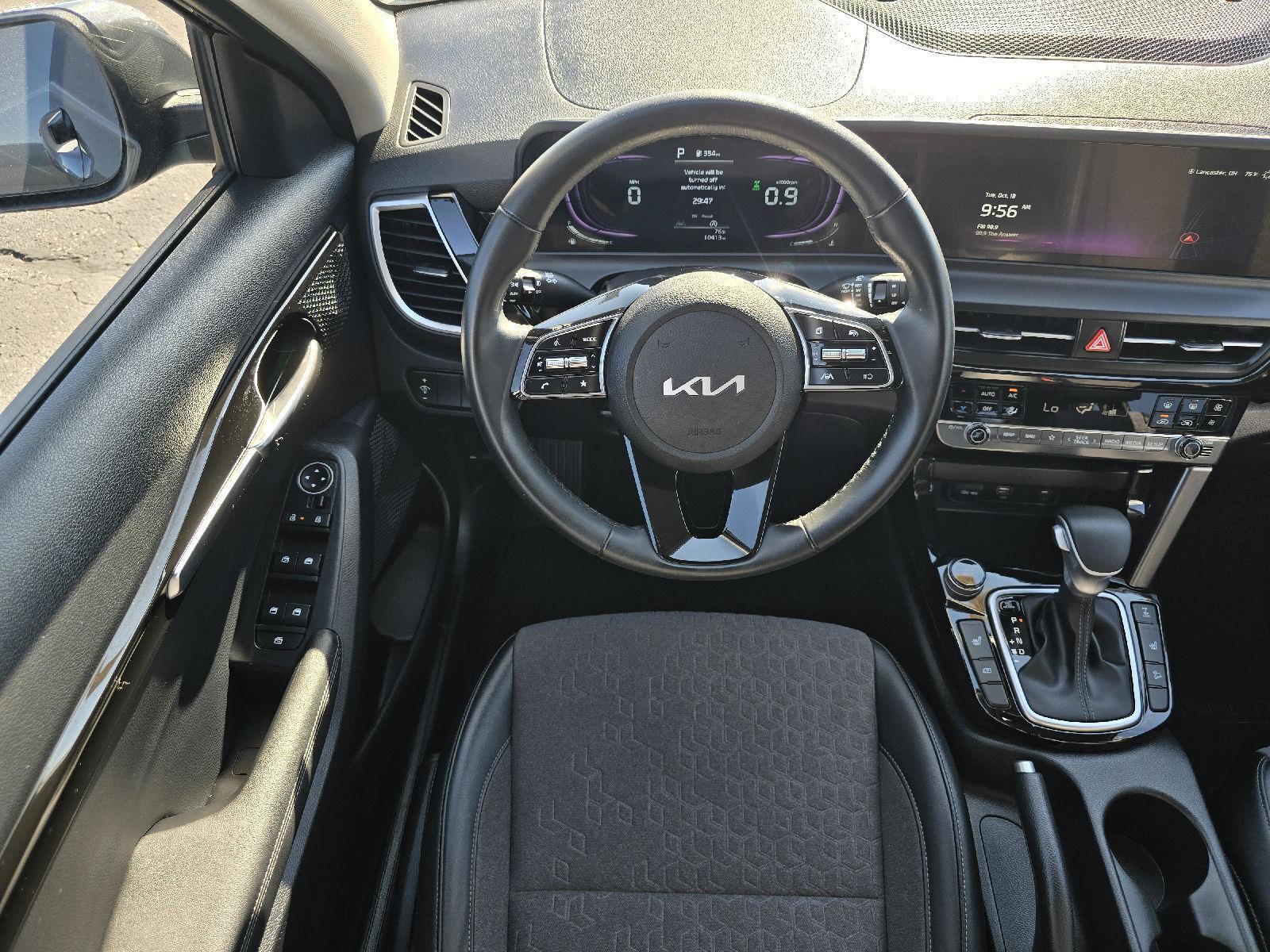 Used 2026 Kia Seltos S AWD/4WD image 16