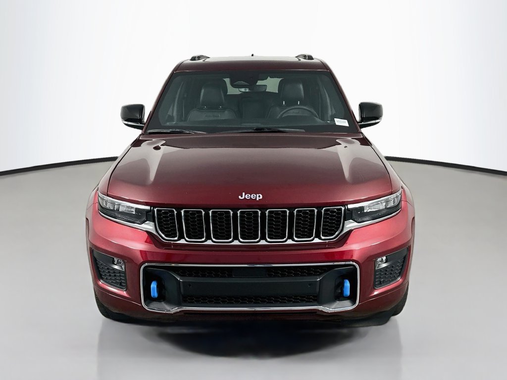 Used 2022 Jeep Grand Cherokee Overland AWD/4WD image 2