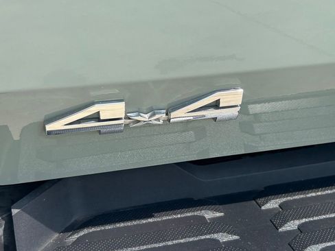 Used 2025 Toyota Tundra Limited image 13