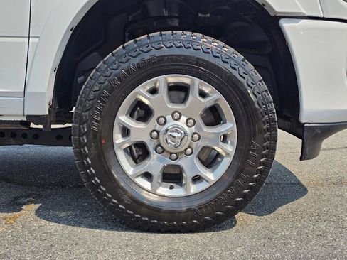Used 2019 RAM 2500 Laramie AWD/4WD image 9