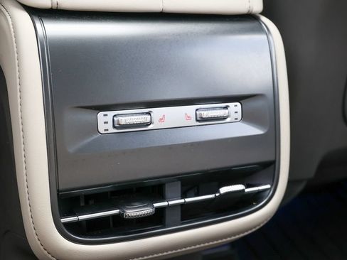 Used 2024 Lincoln Nautilus Reserve w/ Equipment Group 202A AWD/4WD image 49