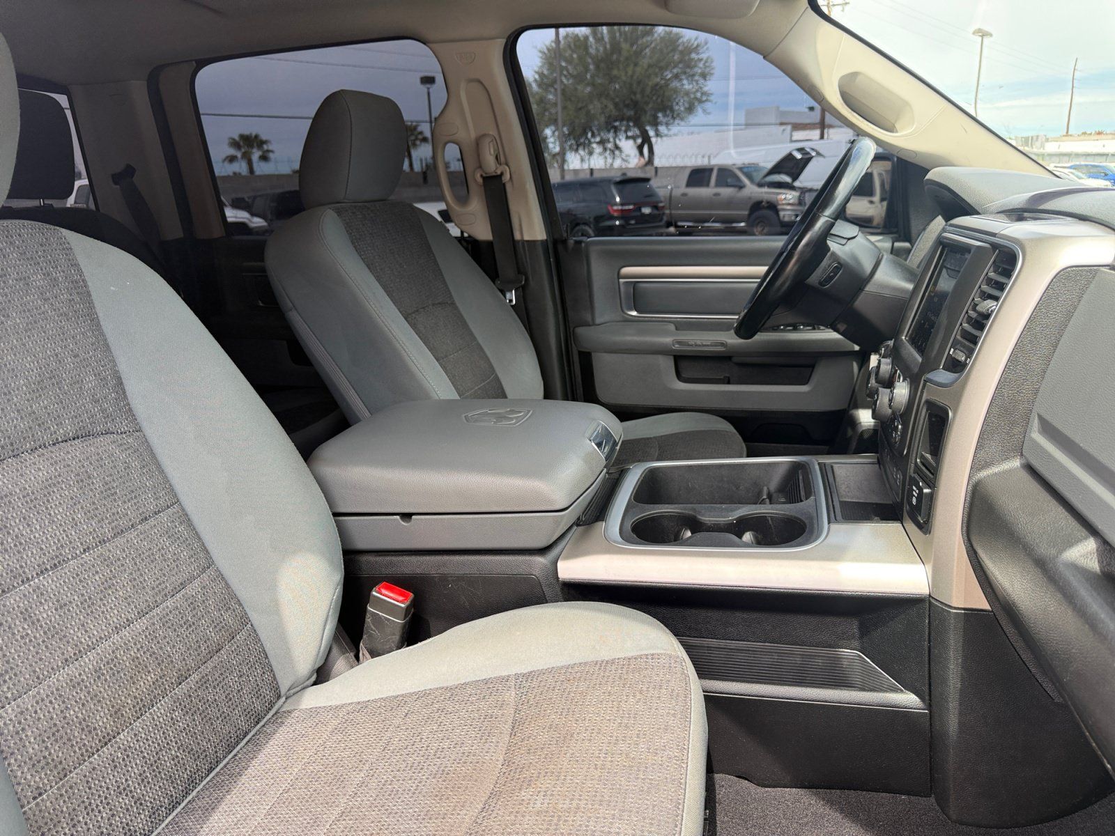 Used 2019 RAM 1500 Big Horn RWD image 32