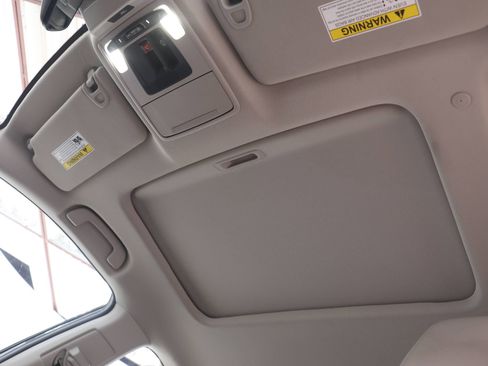 Used 2023 Honda Accord EX-L image 16
